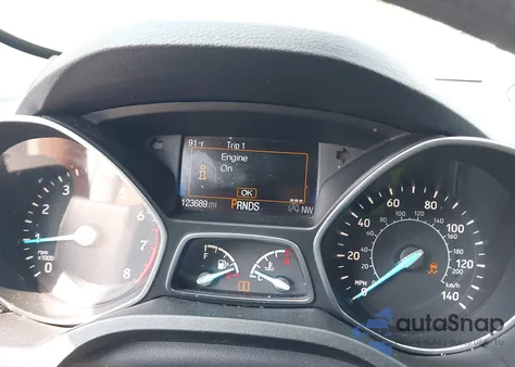 2017 Ford Escape Se z USA, uszkodzony, nr VIN 1FMCU0G95HUA24297